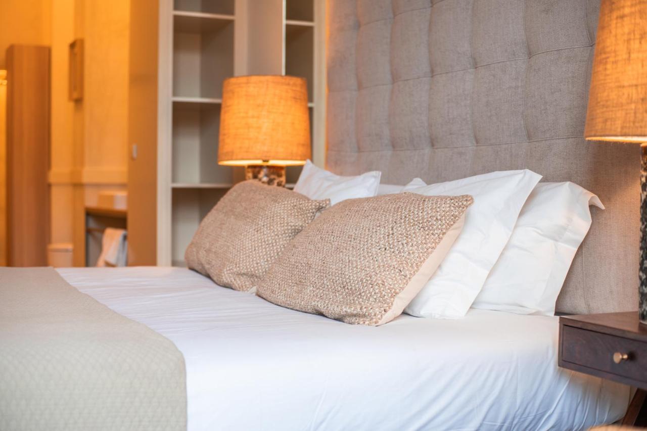 Paraiso Garden Suite--- Spacious & Downtown Porto Exterior photo