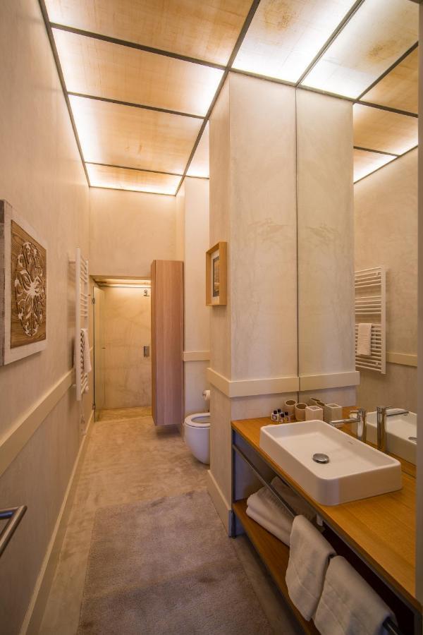 Paraiso Garden Suite--- Spacious & Downtown Porto Exterior photo